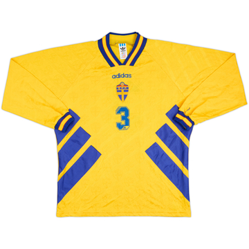 1994-96 Suède Maillot domicile manches longues version match #3 (Lucic)