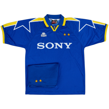 1996-97 Juventus Maillot et short extérieur - 7/10 - (XL)