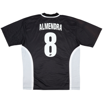 2002-03 Kingz FC Maillot domicile de match Almendra #8