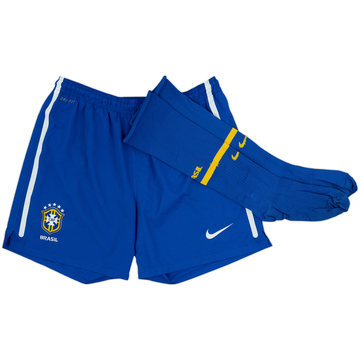 2010-11 Brazil Shorts et Chaussettes Domicile - 8/10 - (L)