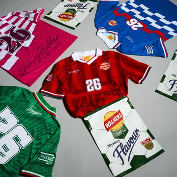 Classic Football Shirts x Walkers Maillot Mystère